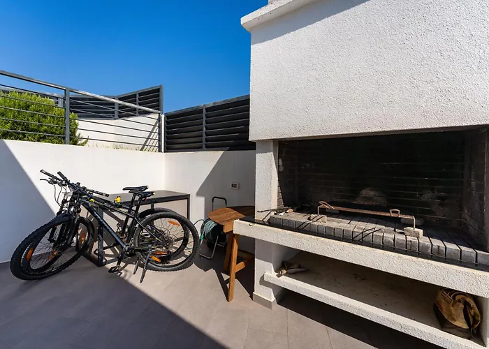 ヴィラ Rampada ザダル